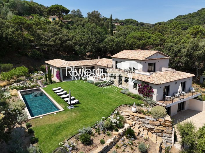 Image No.2-5 Bed House for sale