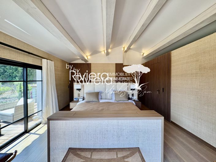 Image No.21-5 Bed House for sale