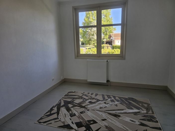 Image No.7-3 Bed House for sale
