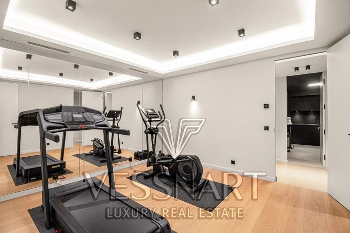 Image No.14-4 Bed House for sale
