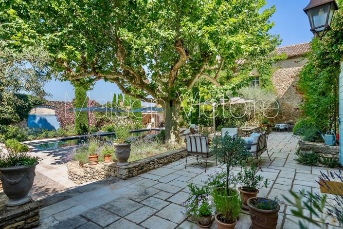 Image No.10-6 Bed House for sale