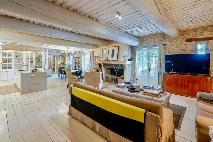 Image No.18-6 Bed House for sale