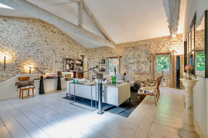 Image No.20-6 Bed House for sale