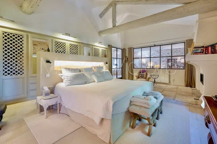 Image No.23-6 Bed House for sale
