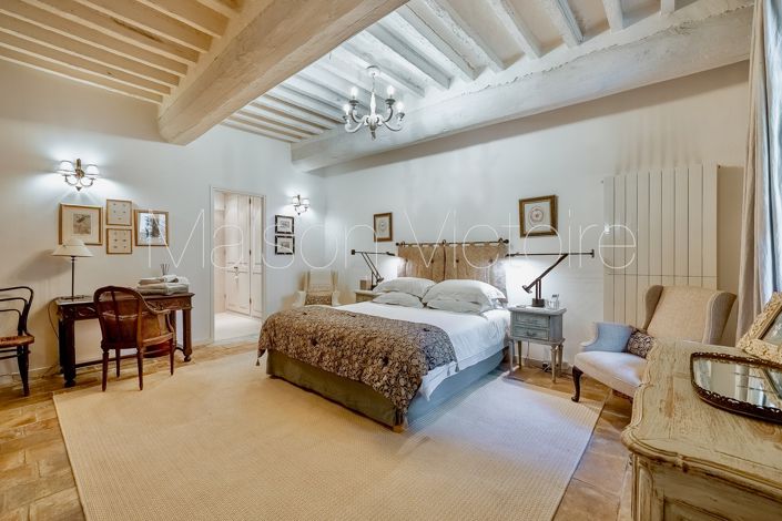 Image No.26-6 Bed House for sale