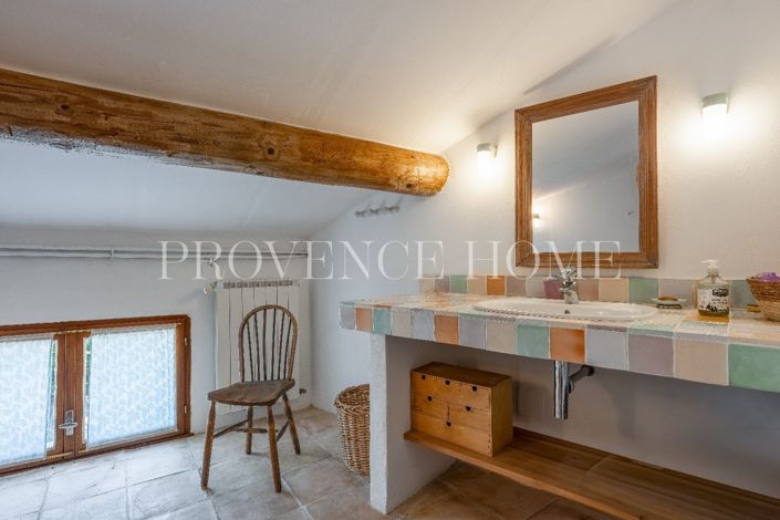 Image No.17-5 Bed House for sale