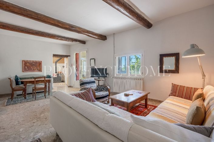 Image No.6-5 Bed House for sale