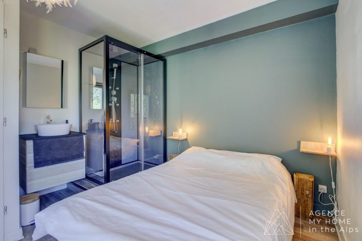 Image No.10-4 Bed Apartment for sale