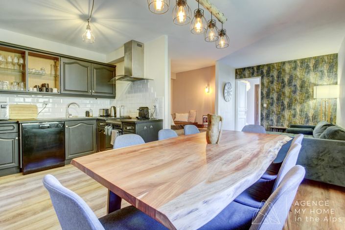 Image No.2-4 Bed Apartment for sale