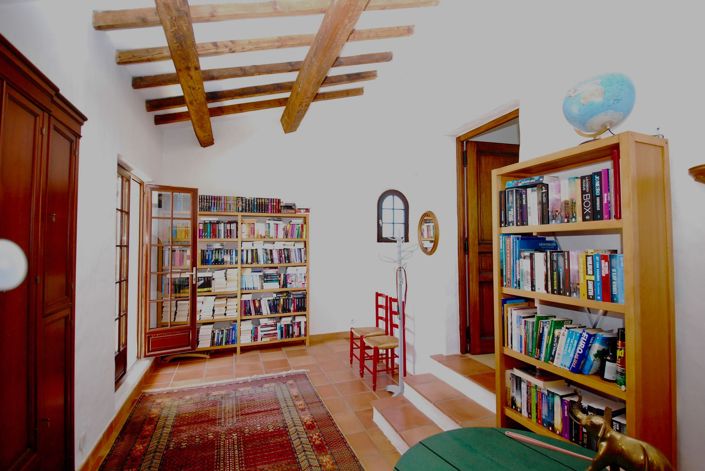 Image No.13-3 Bed House for sale