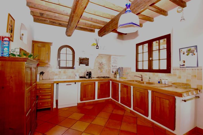 Image No.9-3 Bed House for sale
