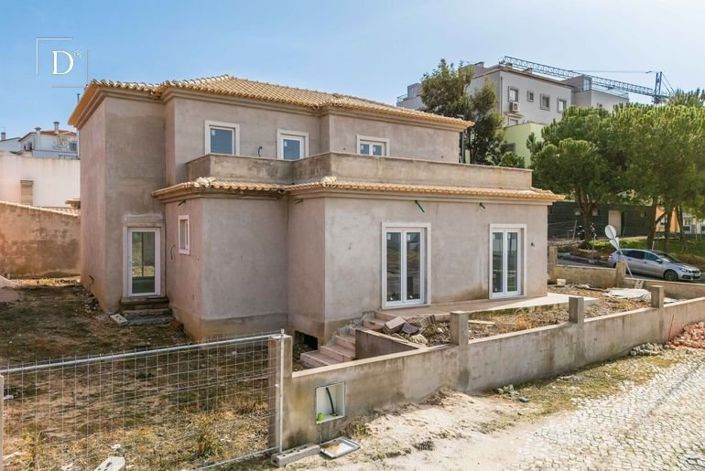 Image No.14-3 Bed House for sale