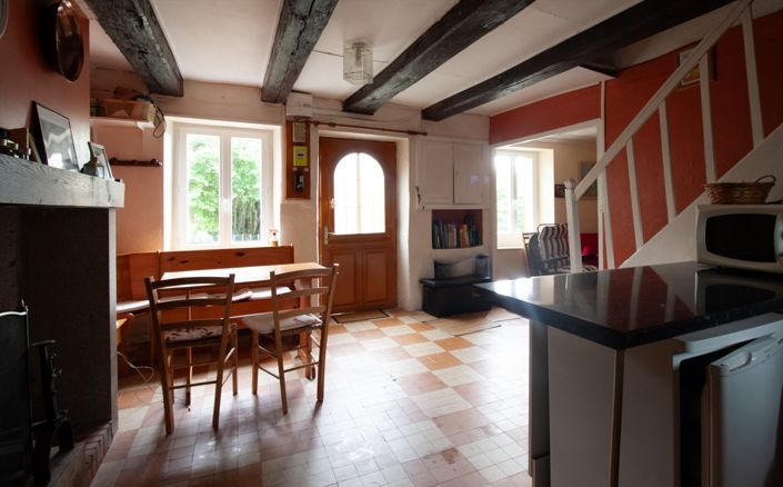 Image No.10-2 Bed House for sale