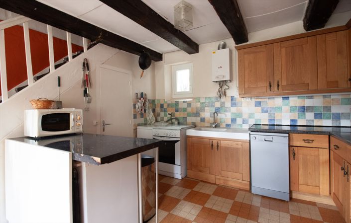 Image No.11-2 Bed House for sale
