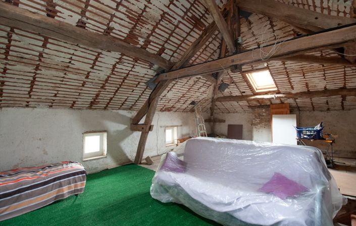 Image No.17-2 Bed House for sale