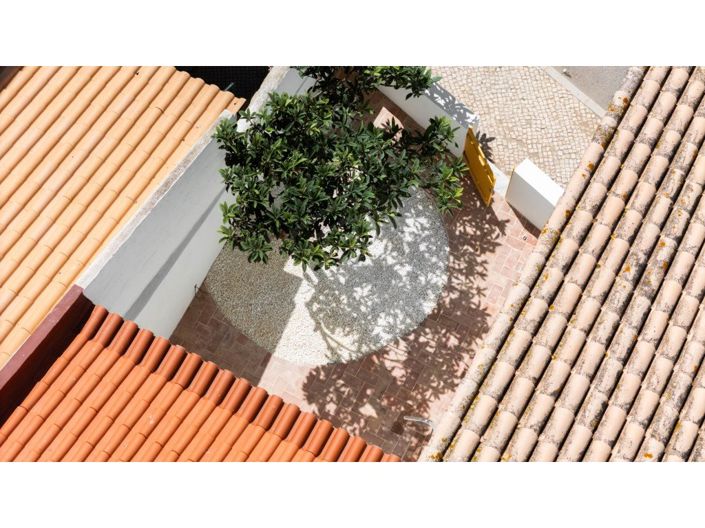 Image No.27-1 Bed House for sale