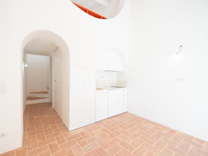 Image No.7-1 Bed House for sale