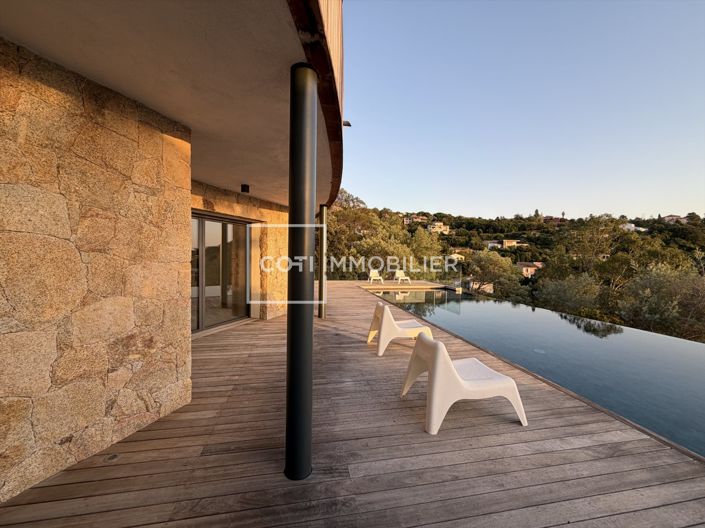 Image No.2-6 Bed House for sale
