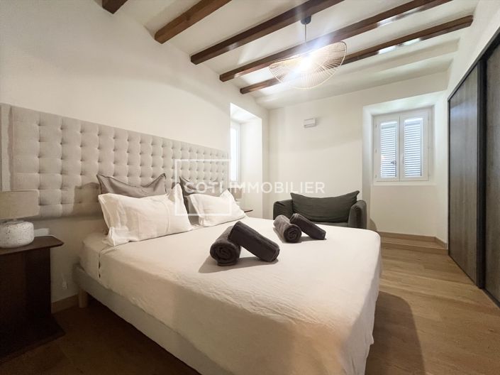 Image No.8-3 Bed House for sale