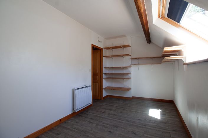 Image No.19-2 Bed House for sale