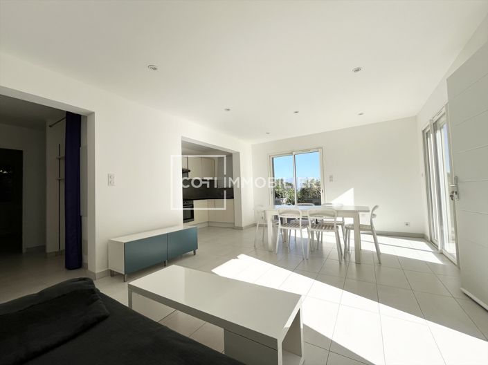 Image No.15-4 Bed House for sale