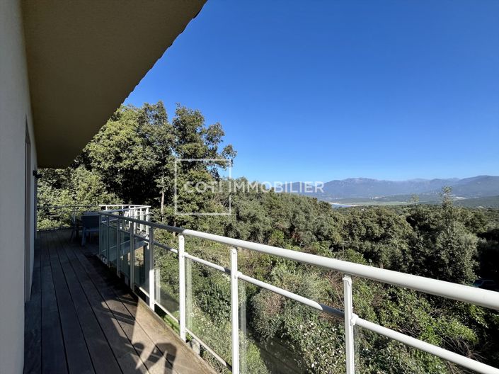 Image No.2-4 Bed House for sale