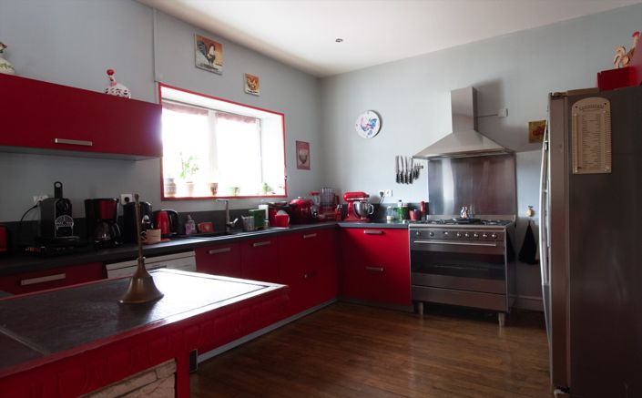 Image No.10-5 Bed House for sale
