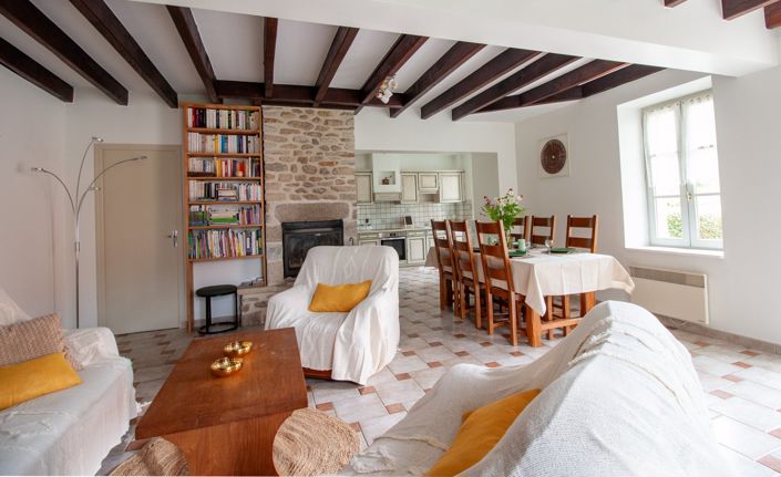 Image No.8-3 Bed House for sale