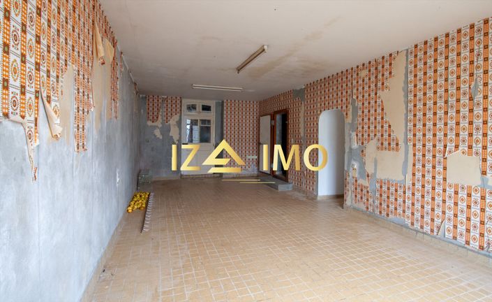 Image No.12-5 Bed House for sale