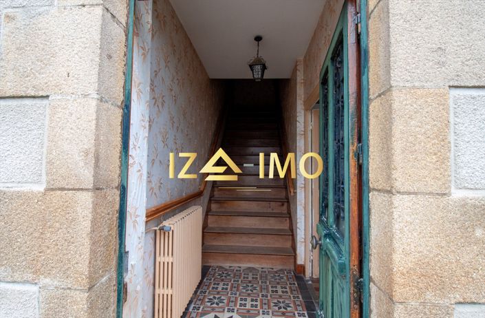 Image No.7-5 Bed House for sale