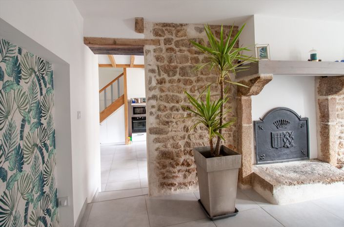 Image No.8-4 Bed House for sale