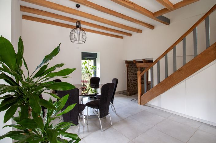 Image No.9-4 Bed House for sale