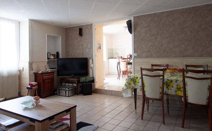 Image No.10-4 Bed House for sale
