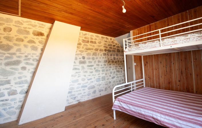 Image No.16-4 Bed House for sale