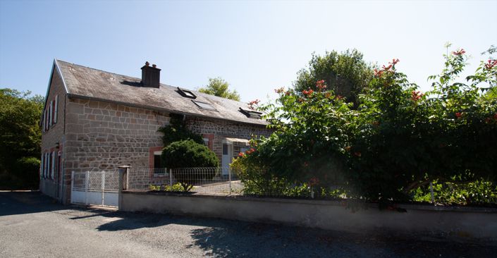 Image No.2-4 Bed House for sale