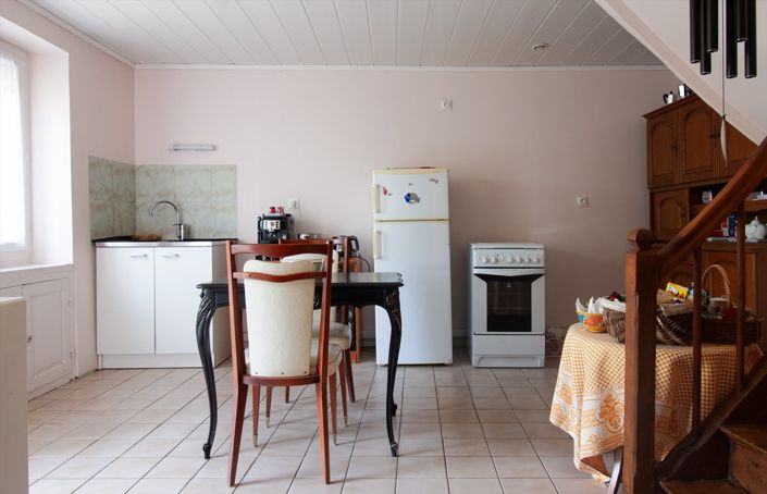 Image No.8-4 Bed House for sale