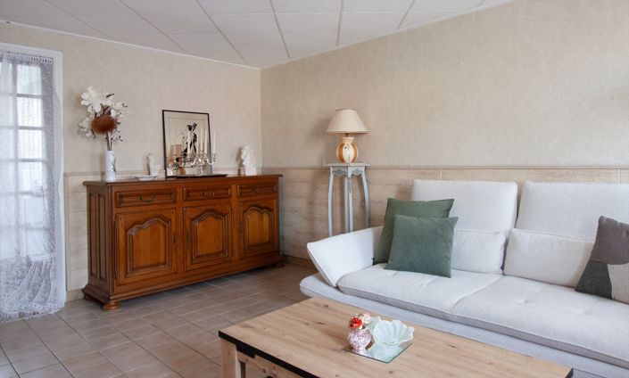 Image No.9-4 Bed House for sale