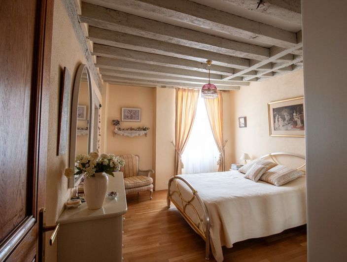 Image No.13-4 Bed House for sale