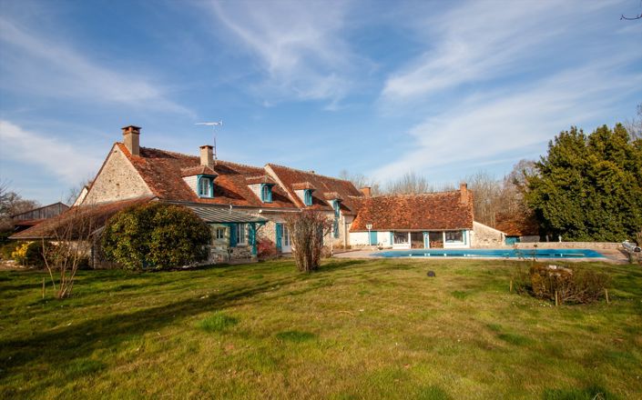 Image No.3-4 Bed House for sale