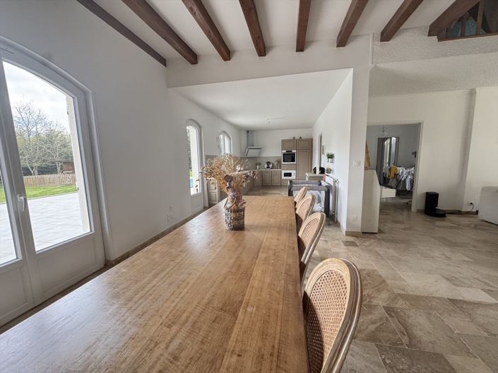 Image No.5-4 Bed Property for sale