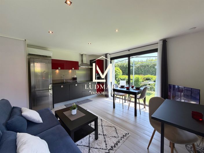 Image No.27-4 Bed House for sale