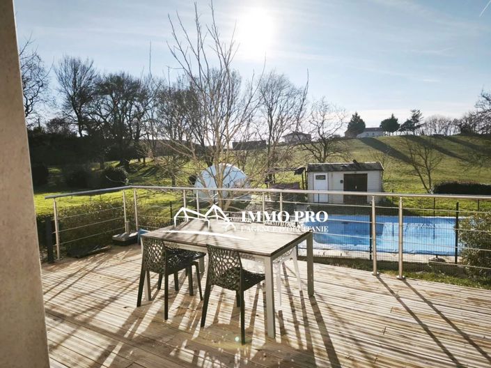 Image No.2-7 Bed House for sale