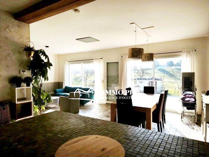 Image No.3-7 Bed House for sale