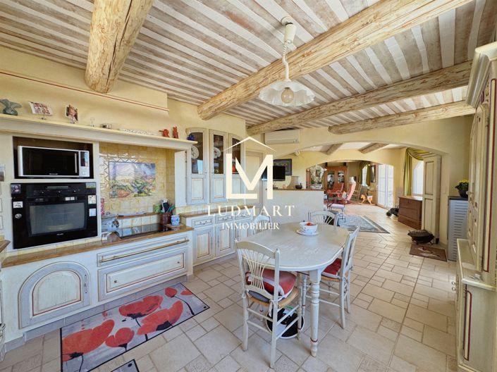 Image No.13-4 Bed House for sale