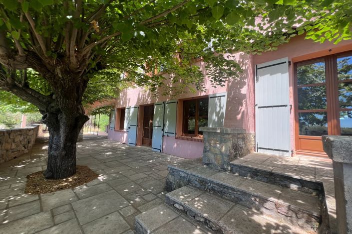 Image No.2-4 Bed House for sale
