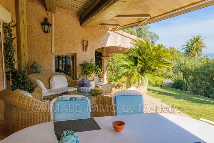 Image No.5-5 Bed House for sale