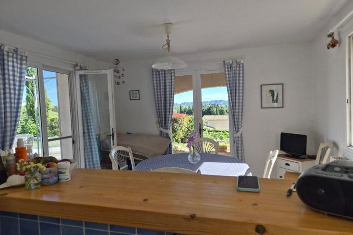Image No.4-4 Bed House for sale