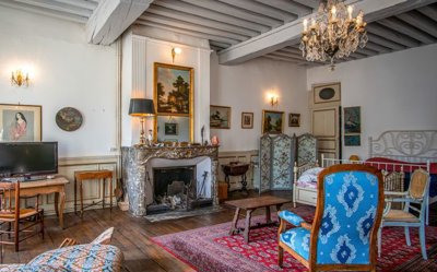 1 - Langres, House