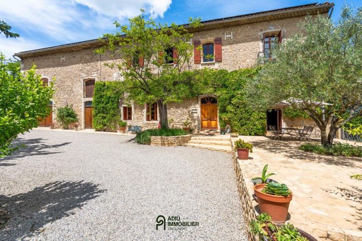 Image No.20-8 Bed House for sale