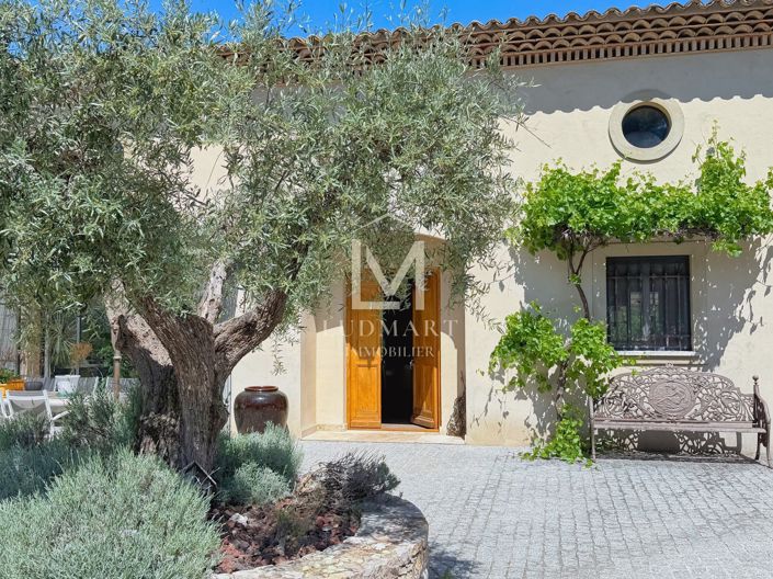 Image No.14-4 Bed House for sale